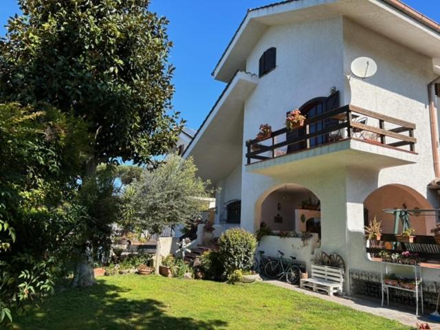 Villa Barbara Acilia Esterno foto